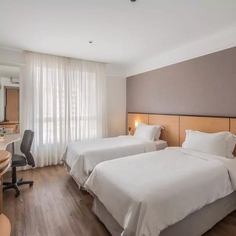 Quarto Luxo Superior Duplo – Intercity Caxias do Sul