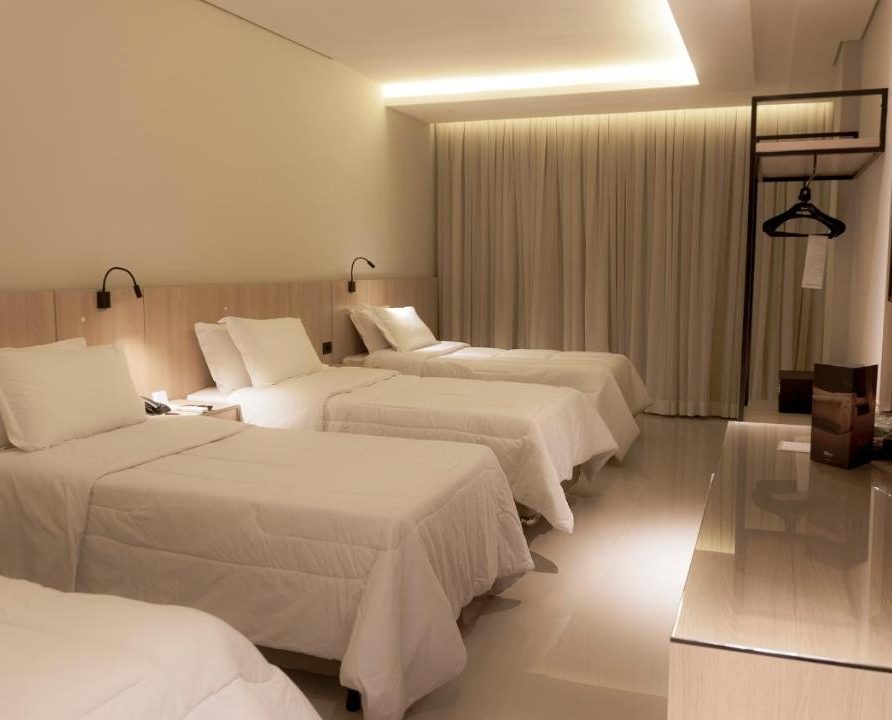 Quarto Premium Quádruplo – Rafain Palace Hotel