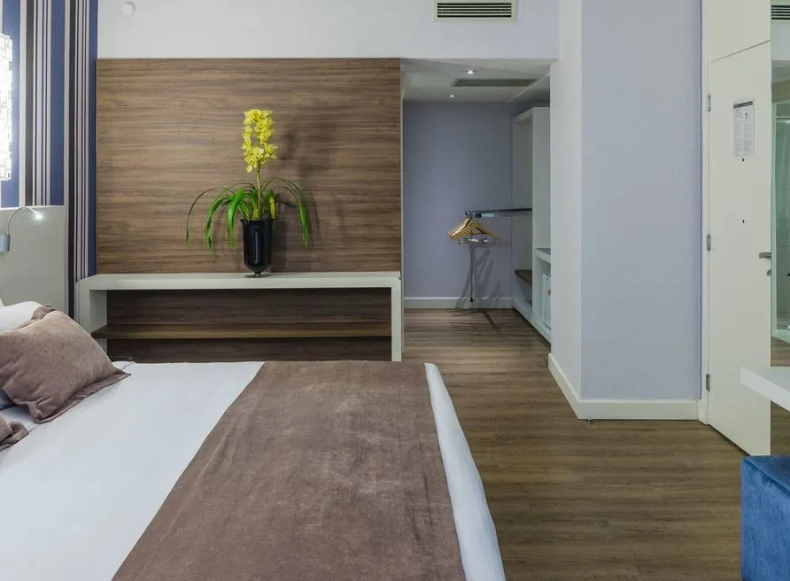 Apartamento Superior Duplo Casal - Radisson Hotel Curitiba